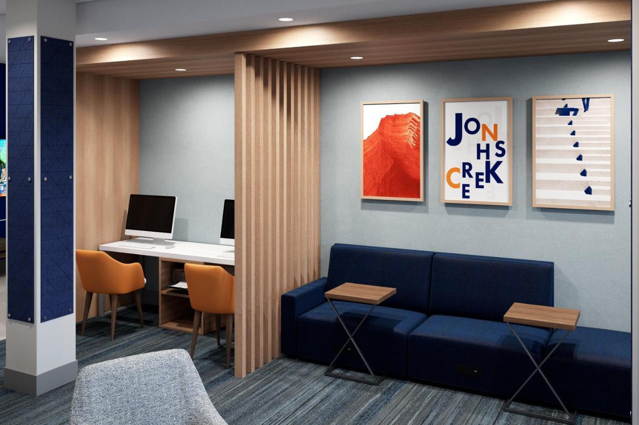 Holiday Inn Express & Suites Charlottesville By Ihg Exteriér fotografie