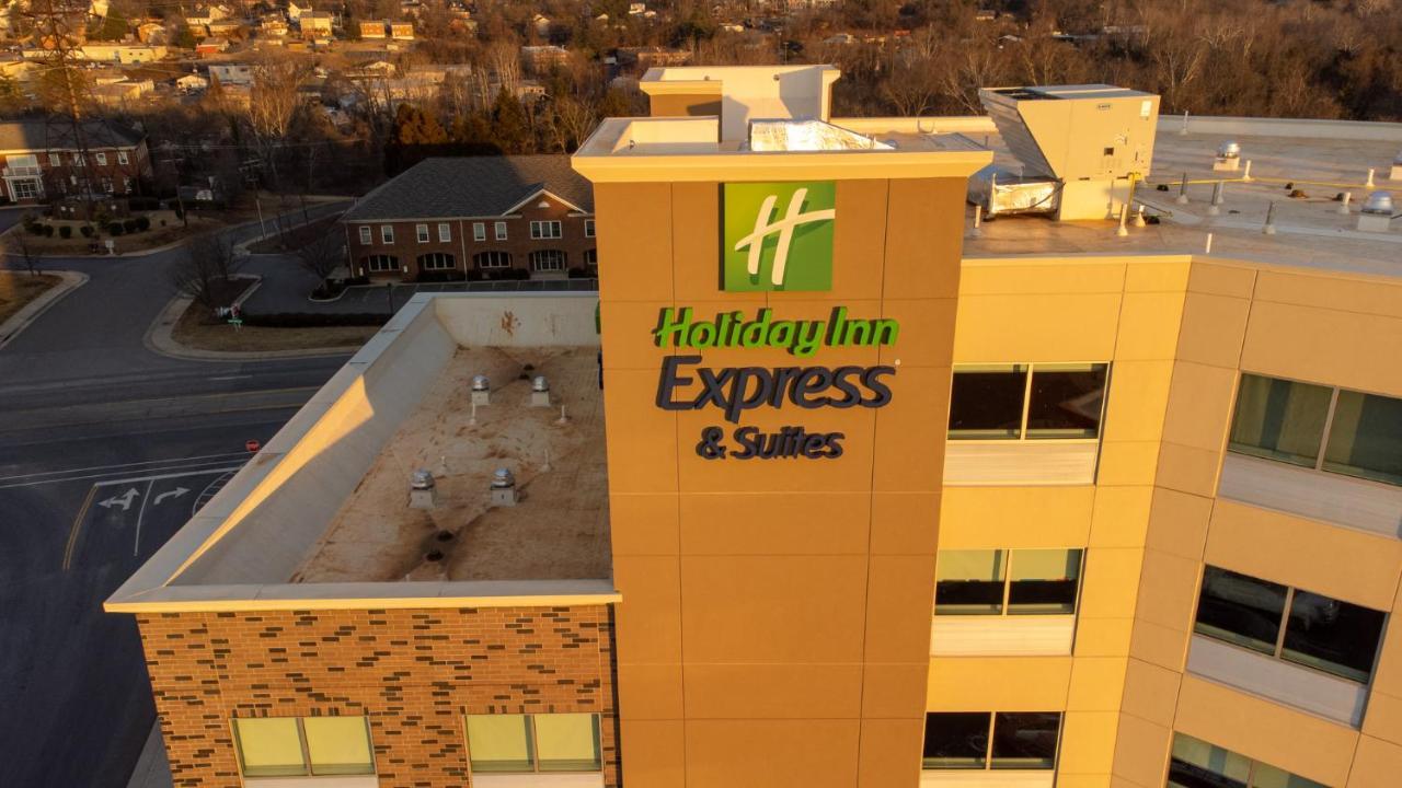 Holiday Inn Express & Suites Charlottesville By Ihg Exteriér fotografie